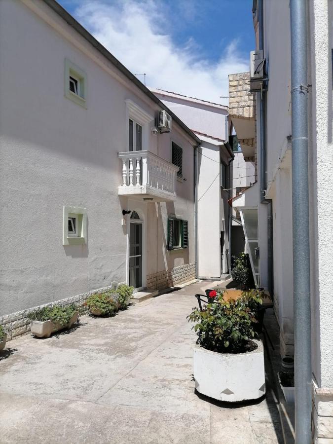 Apartmani Gajeta Biograd Na Moru Exterior photo
